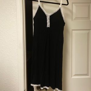 Nursing gown